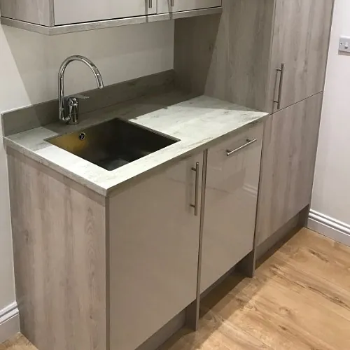 Stone Heat Ltd - Kitchens - Modern Kitchen Unit- Loughton 